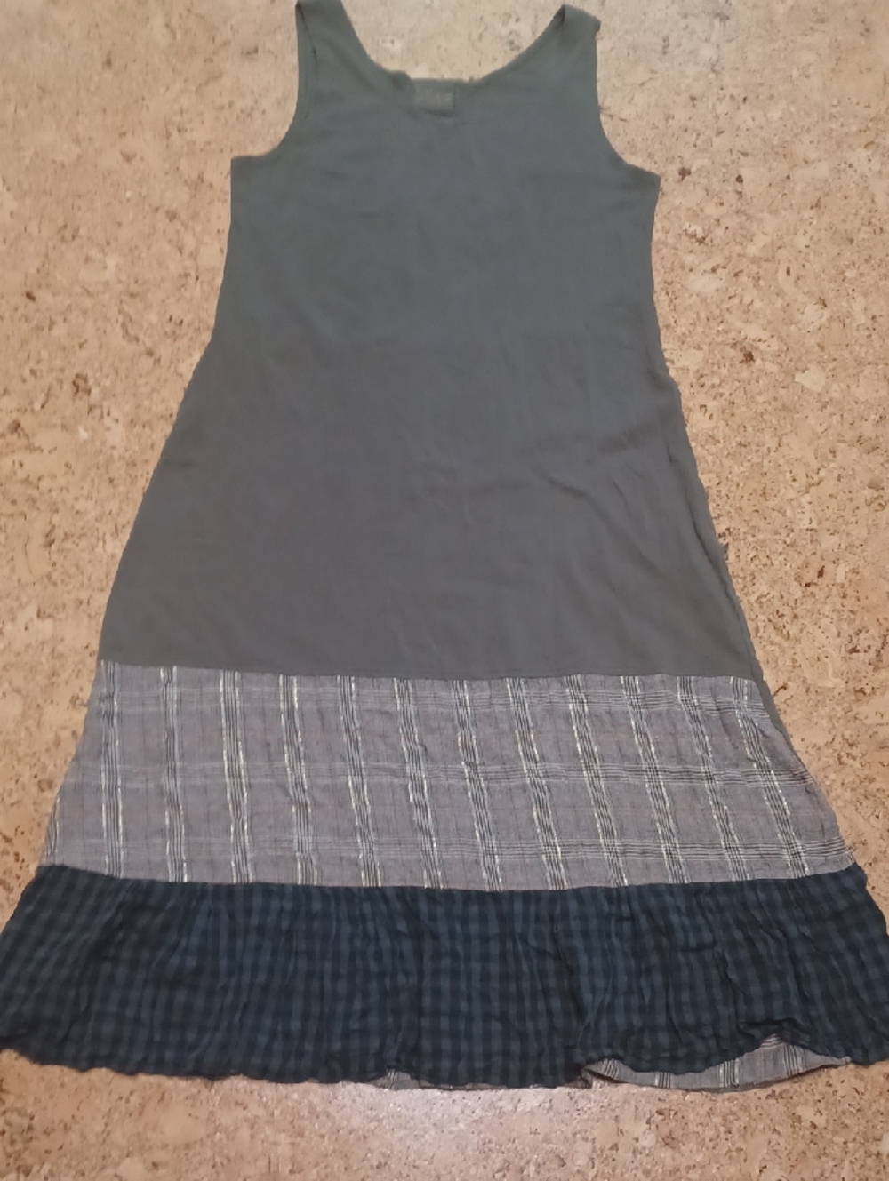 Ian Mosh Olive Sleevess Maxi Tank Dress Size 6